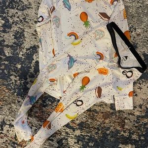 Burton girls light weight base layer